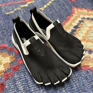 Black and White Women's Toe Shoes